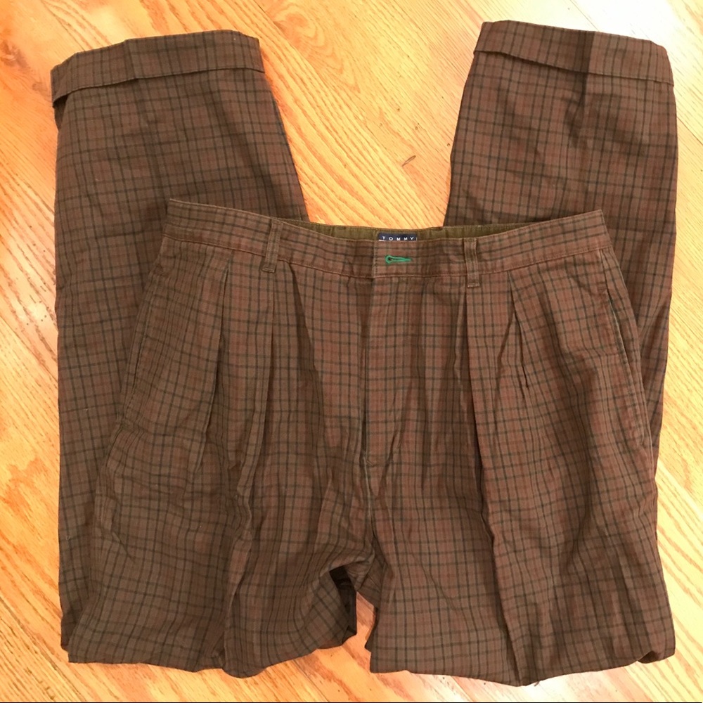 Tommy Hilfiger 38x32 Pleated - Picture 2 of 3